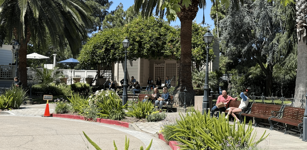NPSP Day Oakland attendees engaging in discussion at Preservation Park